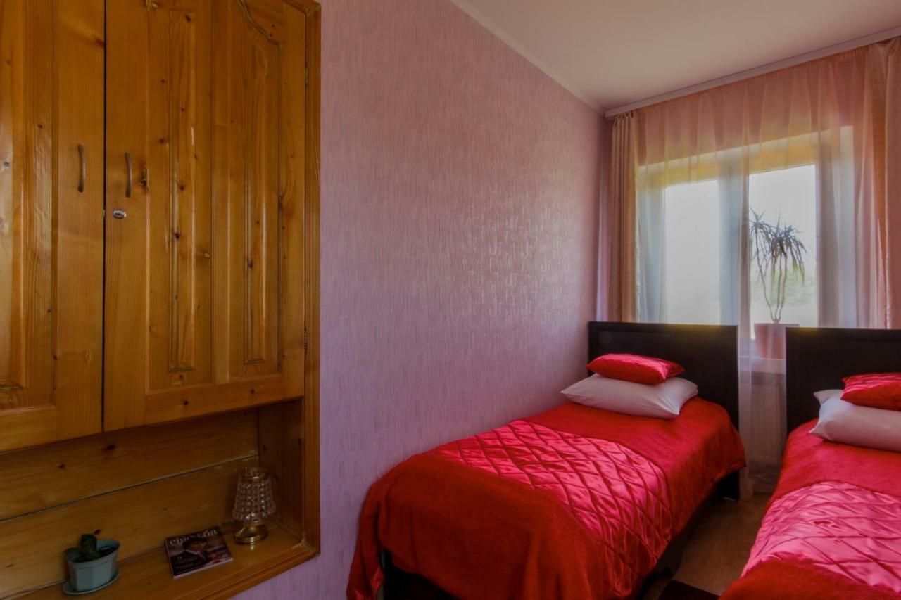 Rooms With Fortetsya View Kamenec Podolský Exteriér fotografie