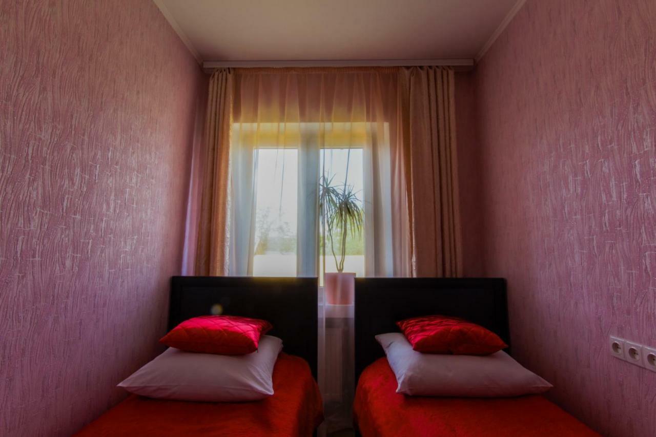 Rooms With Fortetsya View Kamenec Podolský Exteriér fotografie